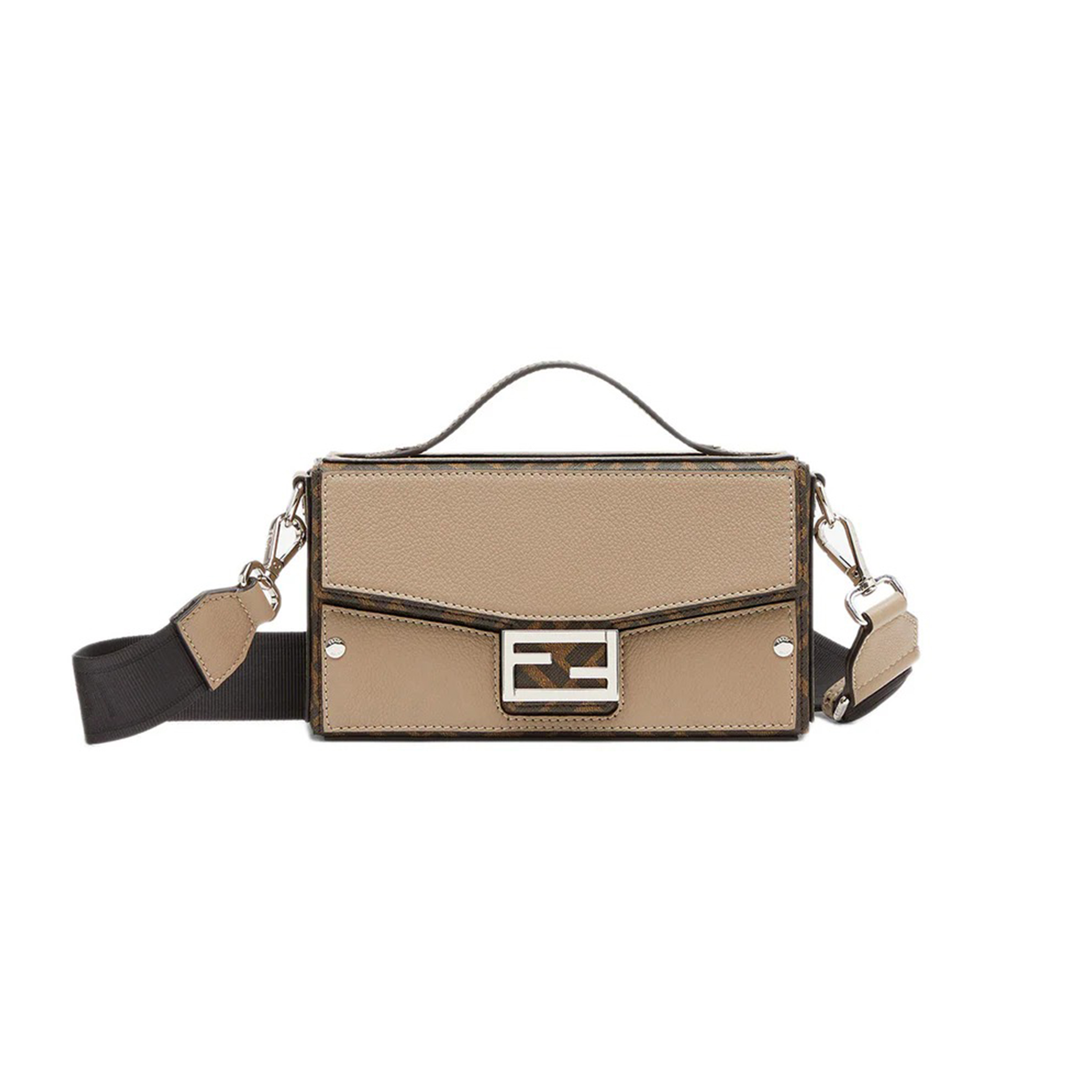F**di baguette soft trunk 7va565aqwh f15q6 (21.5*13*6.5cm)